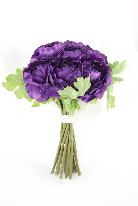 Hochzeit - Purple Ranunculus Bouquet  - Artificial Flower Bouquet, Artificial Flower, Wedding Bouquet, Bridesmaid Bouquet, Clutch Bouquet