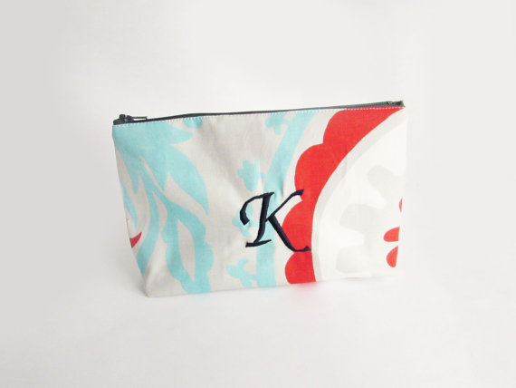 زفاف - Clutch purse - in Harmony Red Suzani - Personalized Wet bag - Cosmetic Case - Bridesmaid Clutches - Wedding Gifts
