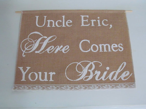 Свадьба - Personalized Banner - Large Here Comes Your Bride Banner - Custom Ring Bearer Sign  Here Comes Your Bride Sign - Here Comes The Bride Banner