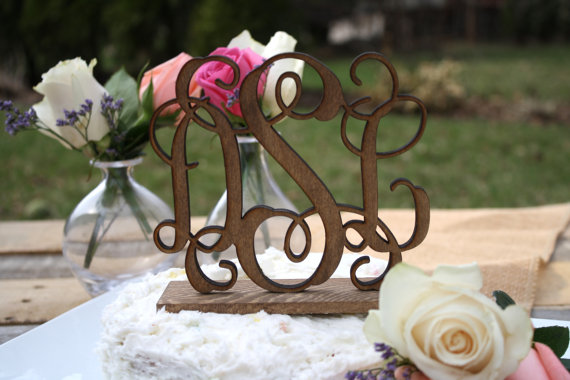 Hochzeit - Wedding Cake Topper, Monogram, Wood, Rustic Elegance // CT01