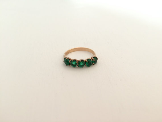 Mariage - Vintage Gold Ring.Emerald Ring.Green Stone Ring.Glass Stone Ring.Art Deco Ring.14kt Gold Ring.Size 5 Gold Ring.Engagement Ring.Wedding Ring
