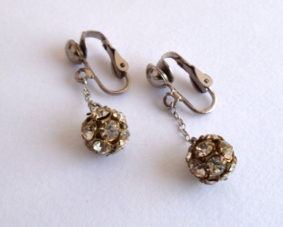 Wedding - Drop Rhinestone Earrings - 1950s jewelry  - rhinestone, silver tone earrings - wedding jewelry
