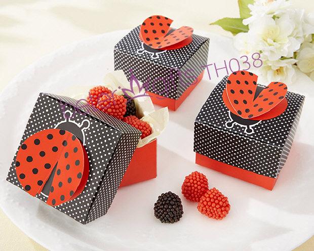 زفاف - 204pcs "Cute as a Bug" 3-D Wing Ladybug Candy Box BETER-TH038 DIY Wedding Favor Box