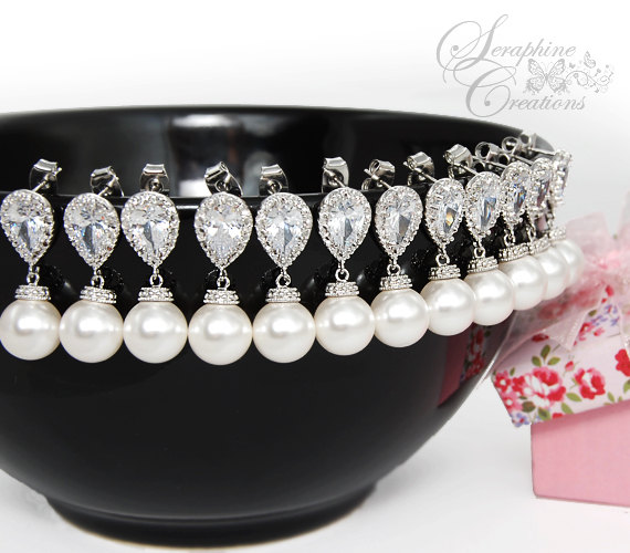 Свадьба - Bridesmaid Pearl Earrings Bridal Earrings Swarovski Pearls Cubic Zirconia Wedding Jewelry Teardrop Bridesmaid Gift White Ivory/Cream