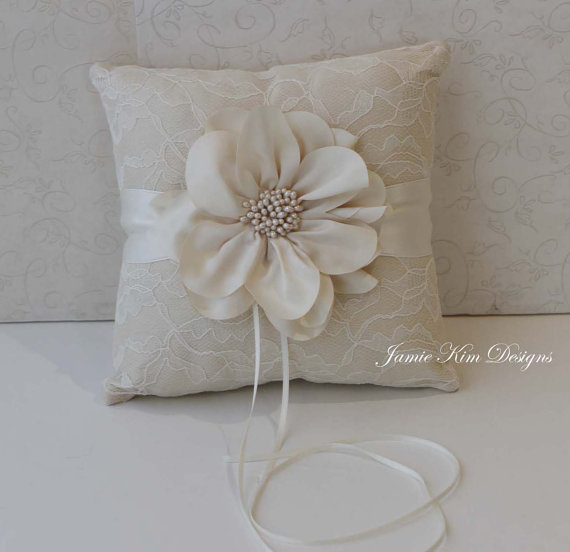 Свадьба - Ring Bearer Pillow/ Wedding Pillow