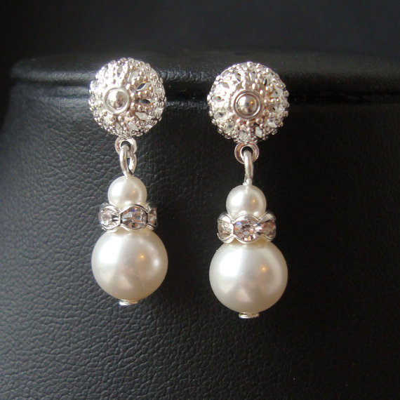 Свадьба - SET of FIVE Pairs, Pearl and Rhinestone Bridal Earrings, Simple Bridal Jewelry, Ivory Bridal White Pearl Bridesmaid Earrings, KATE