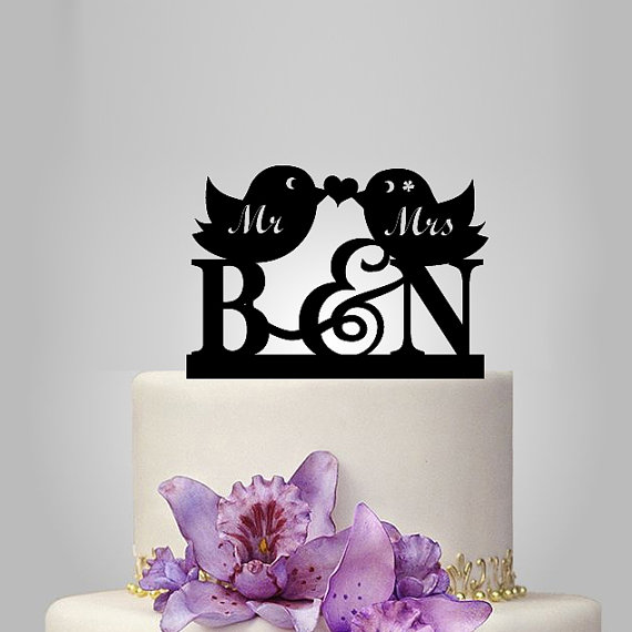 Wedding - love bird wedding cake topper, monogram cake topper, cake decoration, custom initial letter cake topper, Mr and Mrs cake topper, birds