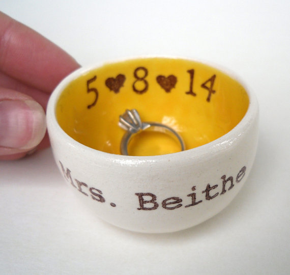 Mariage - CUSTOM RING DISH dandelion yellow interior wedding ring pillow personalized wedding ring holder custom wedding date personalized names