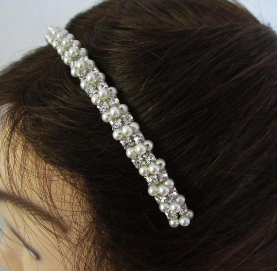 Hochzeit - Rhinestone Pearl Bridal Headband. Pearl Wedding Headband. Bridal Pearl Headband.