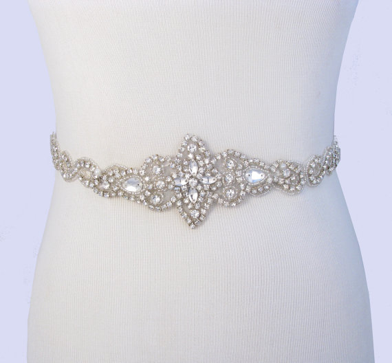 زفاف - Bridal Belt, Crystal Rhinestone Wedding Dress Sash, Jeweled Beaded Infinity Symbol Gown Sash, 35 Satin Color Options / Ivory / Teal / Red