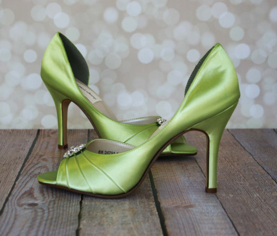 زفاف - Ivory Wedding Shoes -- Spring Green Heels with Rhinestone Adornment