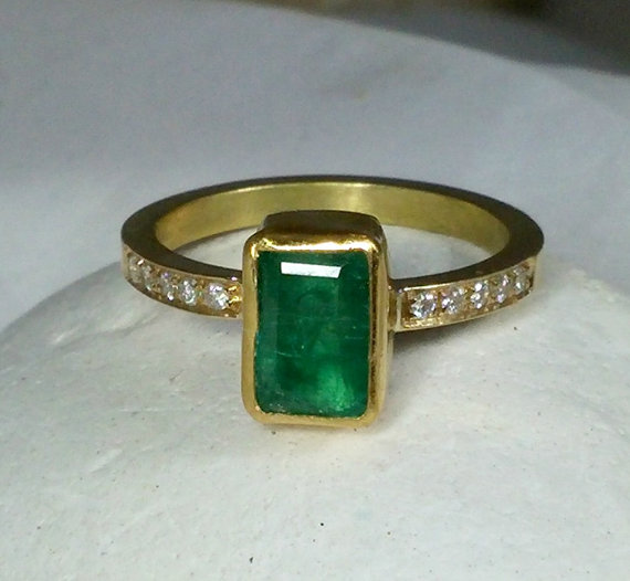 زفاف - Emerald gemstone yellow  gold Ring, Emerald and Diamond  engagement ring, birthstone ring, fine jewelry