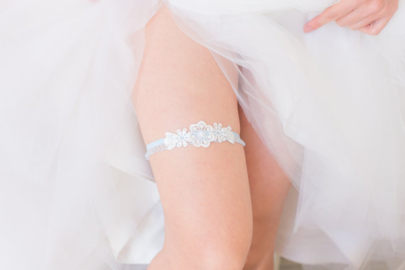 Hochzeit - Something Blue - Wedding Garter, White Lace, Blue lace band, Bridal Shower Gift, Lingerie