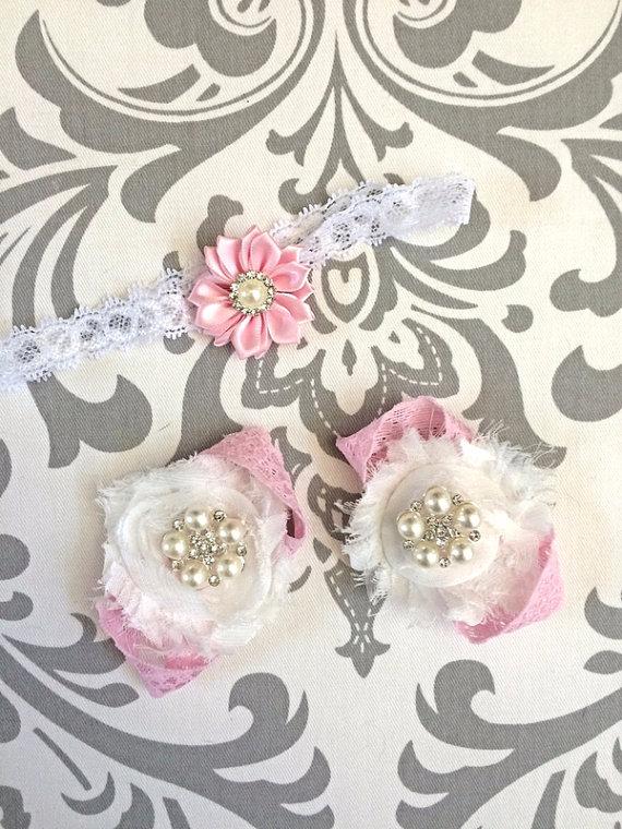 Свадьба - Pink Baby Barefoot Sandals,Chic Little Feet,Pink Baby Shoes, Baptism Baby Shoes,Pearl Baby Shoes,Flower Girl Shoes, Pink Baby Shoes