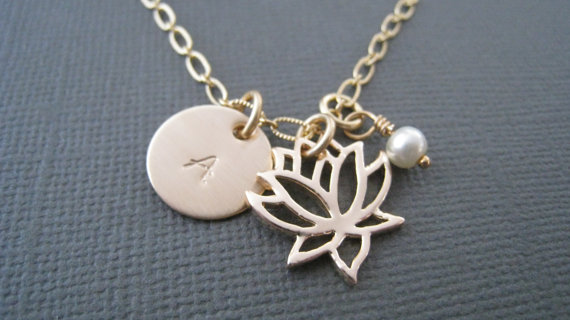 زفاف - Hand Stamped Initial Necklace - Gold Mommy Jewelry - Personalized Jewelry - Gold Lotus Necklace - Initial Jewelry - Bridesmaid/Wedding Gift