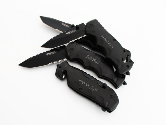 Wedding - Set of 5 PERSONALIZED Groomsmen gift Pocket Knife Hunting Knife Groomsman Gifts Serrated Blade Rescue Knife Wedding Party Favors Best man