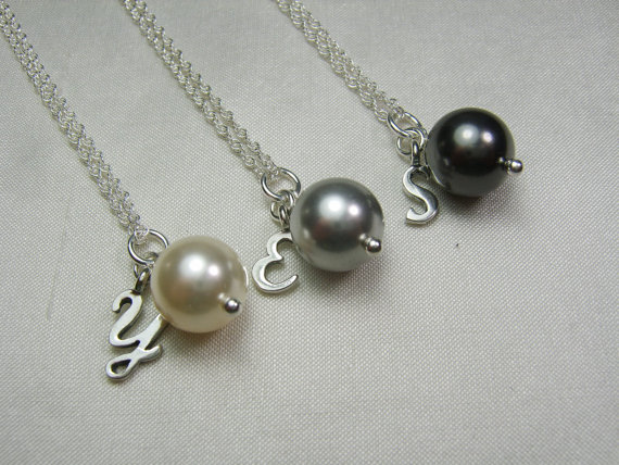 Wedding - Black Bridesmaid Jewelry - Set of 6 - Personalized Pearl Necklace Bridesmaid Gift - Grey Bridal Party Jewelry