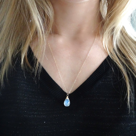 Свадьба - Minimal Moonstone Necklace on Gold Filled Chain, June Birthstone Necklace, Bridesmaid Gift, Gold Layer Neclace