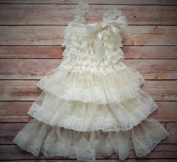 Mariage - Flower Girl Dress - Lace Flower girl dress - Baby Lace Dress - Baptism dress - Country Flower Girl dress- Lace Rustic flower Girl dress