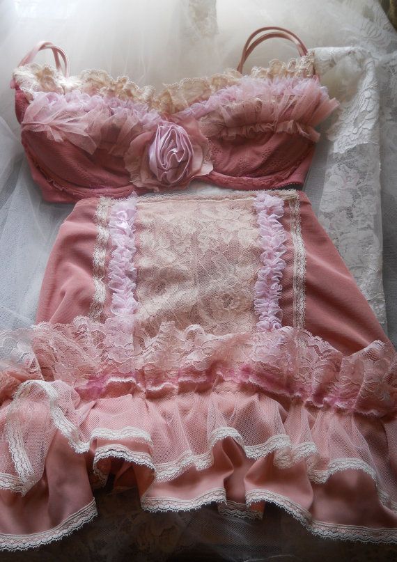 زفاف - Pink Bra Set Girdle Skirt Vintage Ruffles Dusty Rose Pin Up Buresque Romantic Small Medium By Vintage Opulence On