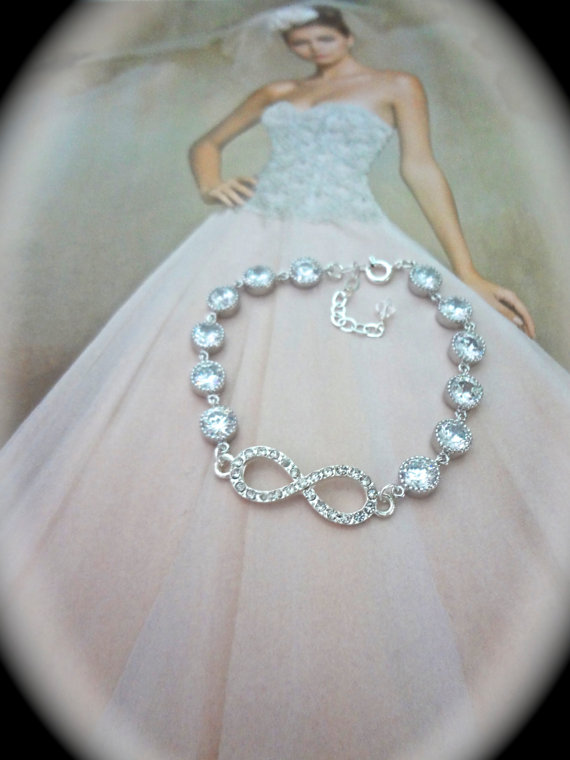 زفاف - Rhinestone Infinity bracelet -  Bridal bracelet - Cubic Zirconia - Sterling silver extender - Bridal jewelry - Eternal love bracelet -
