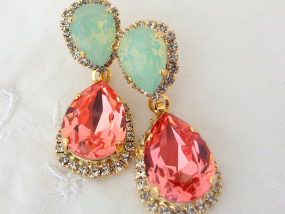 زفاف - Peach coral mint Chandelier earrings, Bridal earrings, Drop earrings, Dangle earrings, Weddings jewelry, Estate style Swarovski earrings