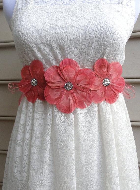 زفاف - LANNA Coral and Pink Peacock Feather Flower Bridal Wedding Sash with Pink Veil and Crystals