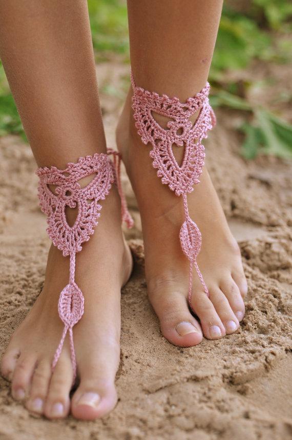 Mariage - Crochet Powder Pink Barefoot Sandals, Nude shoes, Beach wedding Foot jewelry, Victorian Lace, Women's fashion accessory, Gift for her