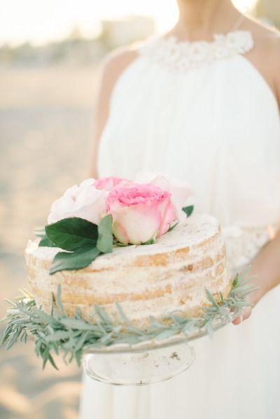 Hochzeit - Spanish Seaside Bridal Inspiration