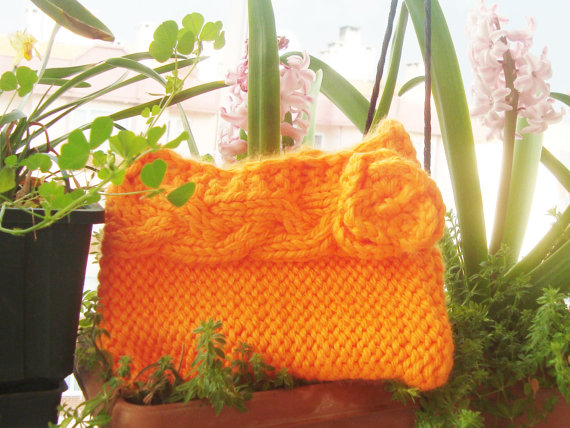 Hochzeit - Hand Knit Clutch/Purse/Bag in Orange Wedding  - WINTER SALE