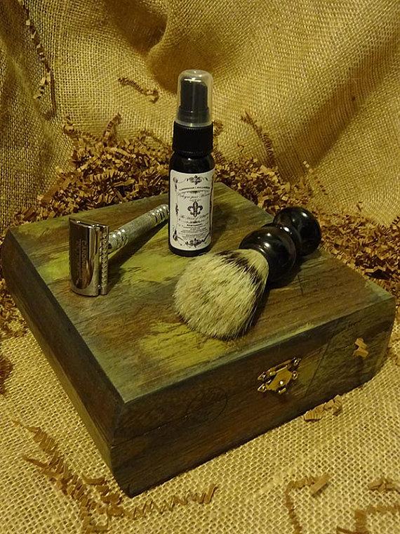Mariage - Unique and Rustic Men's Shave Kit Gift with Razor, Shave Soap and Cologne - shaving kit unique groomsmen gift for spring and fall wedding