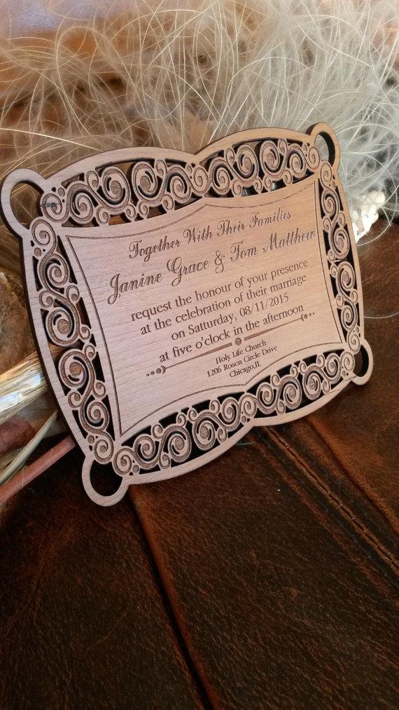 Mariage - custom wood wedding invitation / engraved wedding invitation / unique rustic wedding invitation