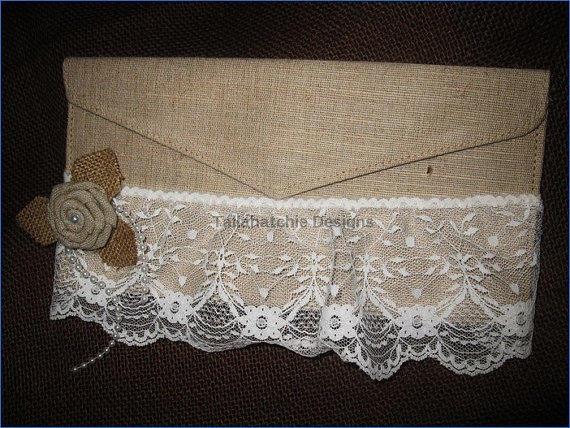 Hochzeit - Rustic Burlap Linen Wedding Clutch Purse,Bride's Clutch Purse Bridesmaid Gift Clutch, Gift For Her