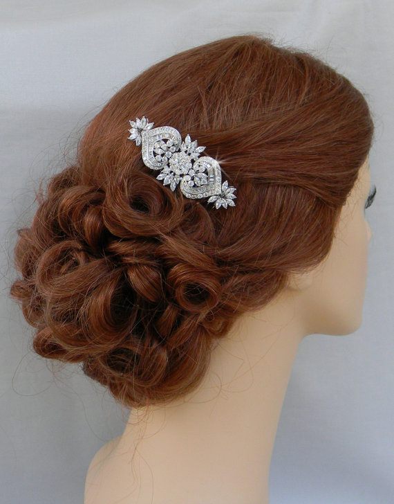 Hochzeit - Bridal Hair comb, Swarovski Wedding Hair Accessory, Wedding jewelry,  rhinestones, Hair Clip,  Wedding jewelry Vintage, London Silver Comb