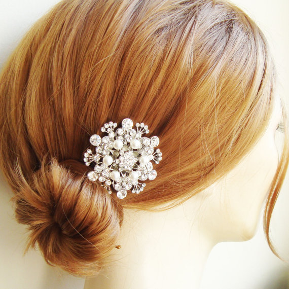 Mariage - Vintage Style Bridal Hair Comb, Art Deco Style Swarovski Crystal Rhinestone & Pearl Wedding Hair Comb, Bridal Hair Accessories, BOUQUET