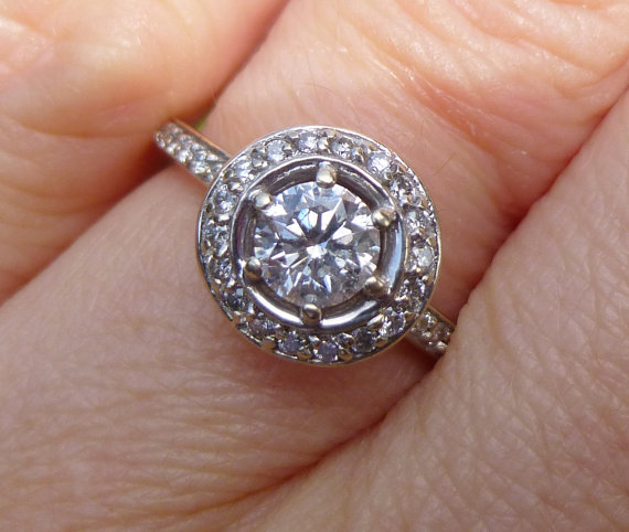 Mariage - Art Deco  Estate Antique  Diamond engagement ring  Halo Diamond  Total weight .83 points   14KT white gold