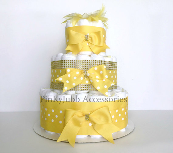 Hochzeit - 3 tier diaper cake Baby Shower Gift / Baby Shower Centerpiece