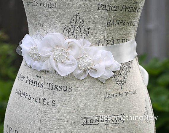 زفاف - Wedding Dress Sash, Silk Organza Flowers and Pearls, Weddings, Wedding Belts, Sashes, Ribbons, Ties, Bridal Accessories, Wedding Sash