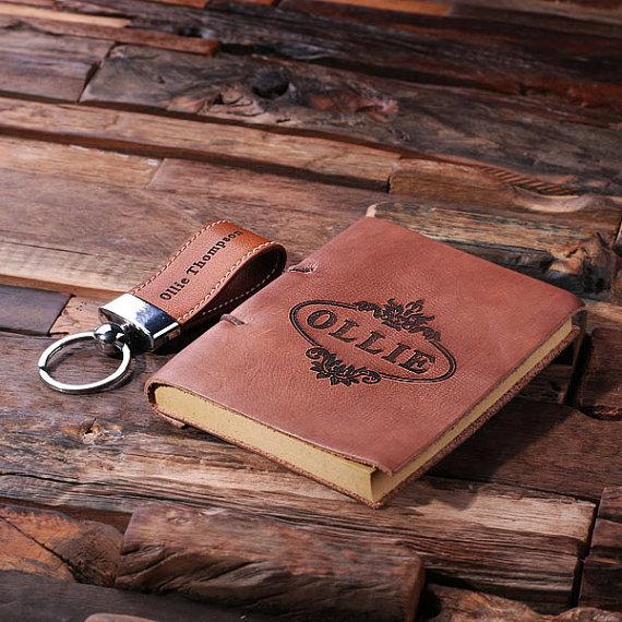 Hochzeit - Personalized Leather Journal and Key Chain Gifts Wood Box Set For Men Graduation, Christmas, Father's Day Gift, Groomsmen