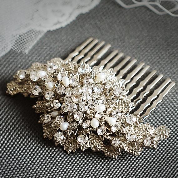 Свадьба - TALISHA, Vintage Style Bridal Hair Comb, Freshwater Pearl and Rhinestone Wedding Hair Comb, Wedding Hair Accessories, Bridal Hair Piece