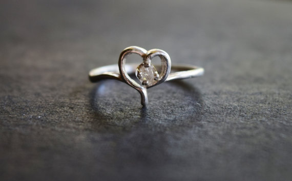 Свадьба - Raw Diamond Engagement Ring, Rough Diamond Ring, Heart Jewelry, Natural Uncut Diamond Wedding Band, Ring Sterling Silver Wedding Ring Avello
