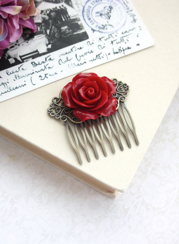 Hochzeit - Red Flower Comb. Vintage Style Antiqued Brass Hair Comb. Rustic Red Wedding. Bridesmaids Gifts. Red Rose Wedding. Winter Red Valentine day