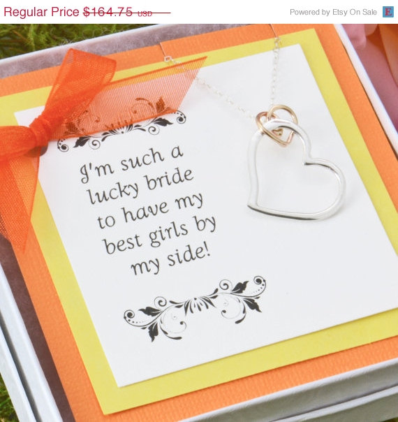 Свадьба - Easter Sale SET OF 5 Bridesmaid Pendant w/giftbox - Bridesmaid Jewelry - Necklace - Maid of Honor Gift - Bridesmaid Gift - Wedding
