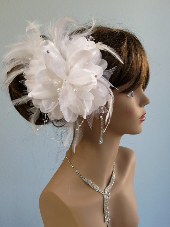 Hochzeit - White (Ivory) Bridal Flower Hair Clip  Wedding Hair Clip Wedding Accessory Feathers Crystals
