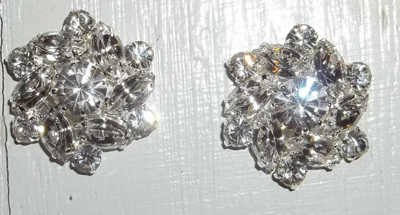 Hochzeit - Bridal Shoe Clips - set of 2 - Sparkling Crystal Rhinestones, rhinestone  shoe clips, wedding shoe clips