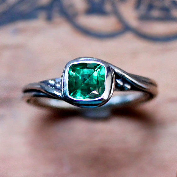 Mariage - Emerald engagement ring - engagement ring silver - ethical engagement ring - lab created emerald ring - Pirouette - custom made to order