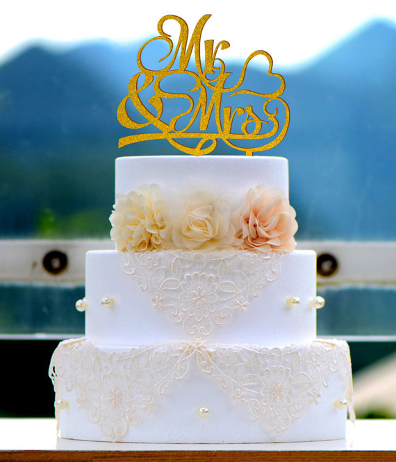 Wedding - Wedding Cake Topper Monogram Mr and Mrs cake Topper Design Personalized with YOUR Last Name 021