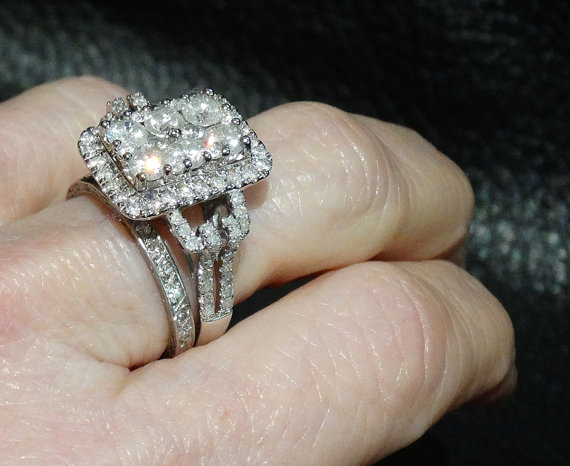 Hochzeit - Diamond Engagement Ring 2.0 Carats White Gold Vintage