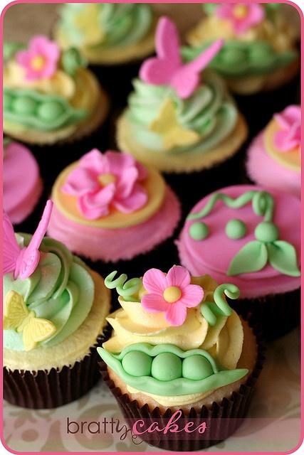 Wedding - Beautiful Cakes & Cup Cakes