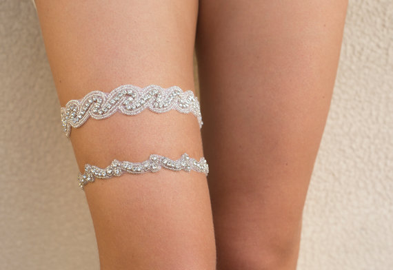 Hochzeit - Bridal rhinestone garter set, wedding garter belt, glamour garter belt set
